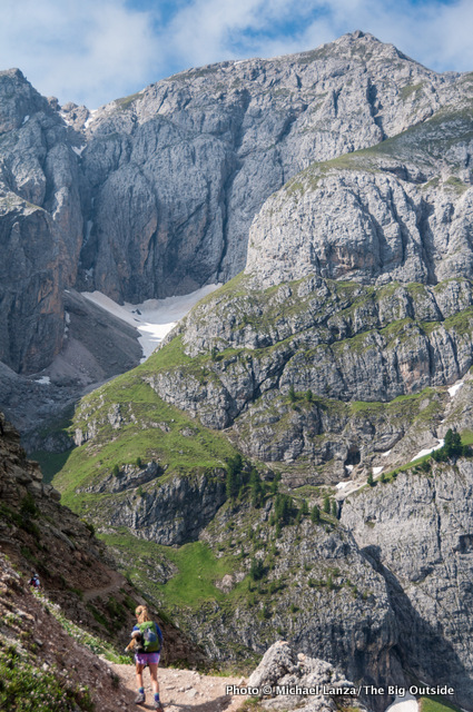 Trekking around Sas de Putia, near Erbe Pass, Dolomites, Italy.